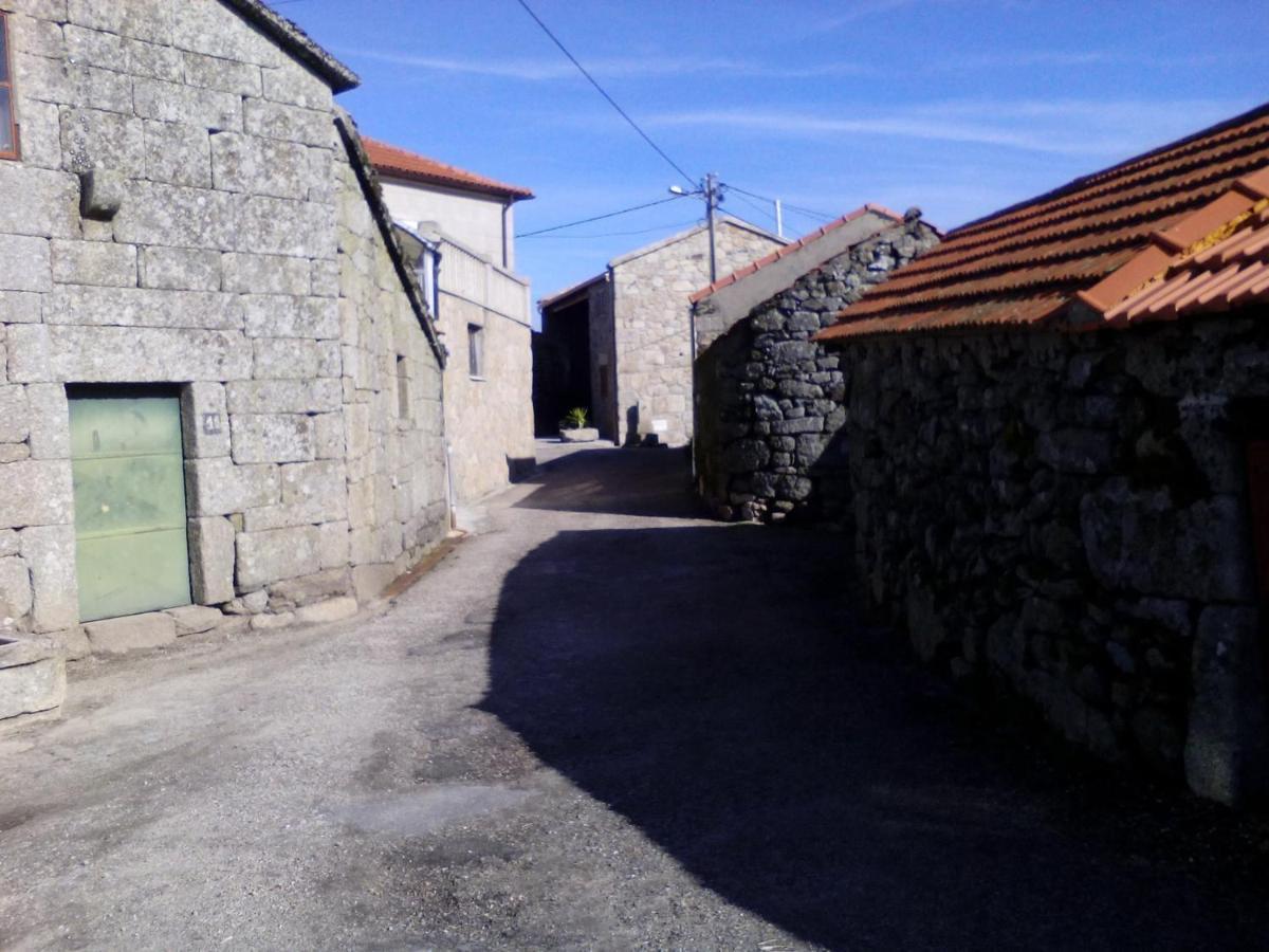 Villa Stone House à Vila Real Extérieur photo